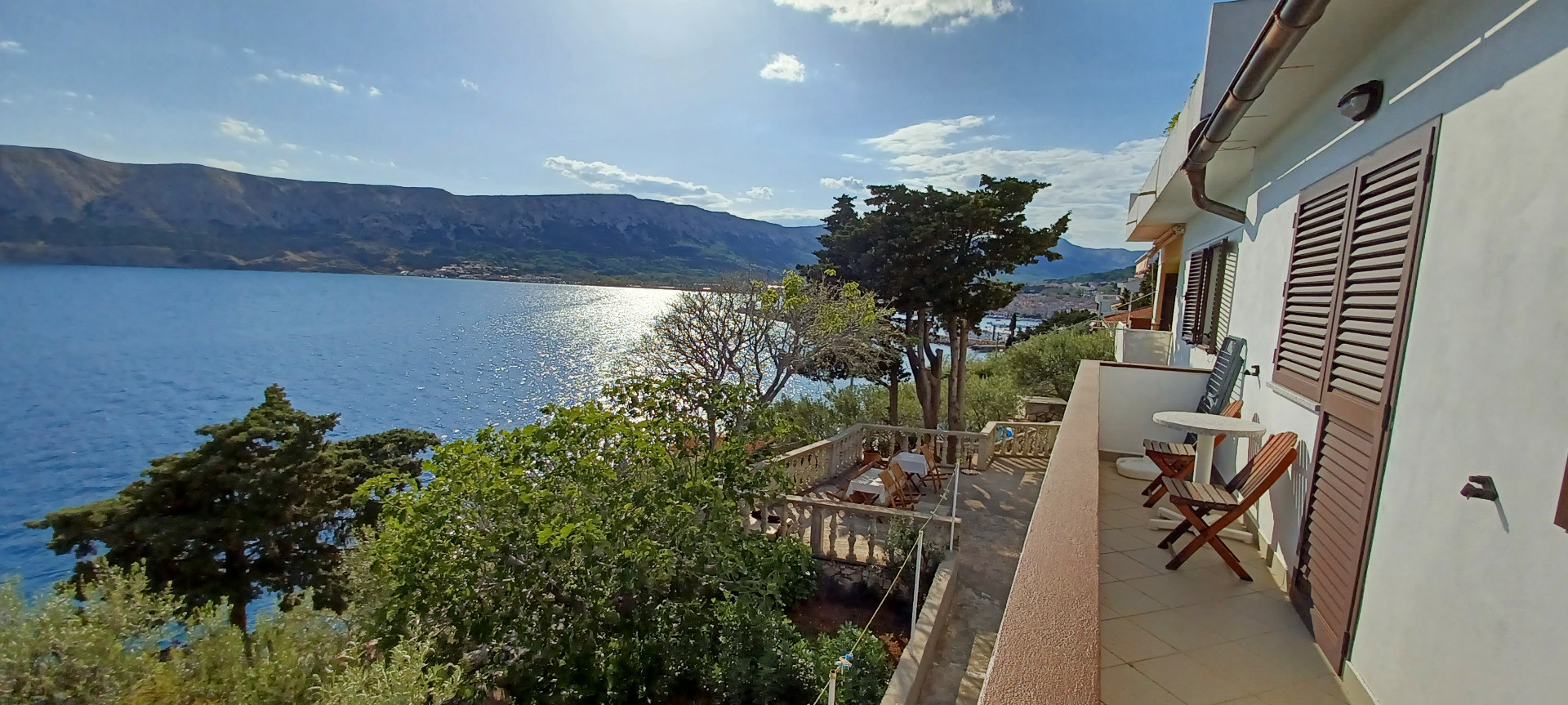 Apartments & Rooms  Igor & Lea - Accommodation directly by the sea and promenade, Apartments and Rooms Lea by the sea, Ba&scaron;ka, Krk Island, Croatia Ba&scaron;ka